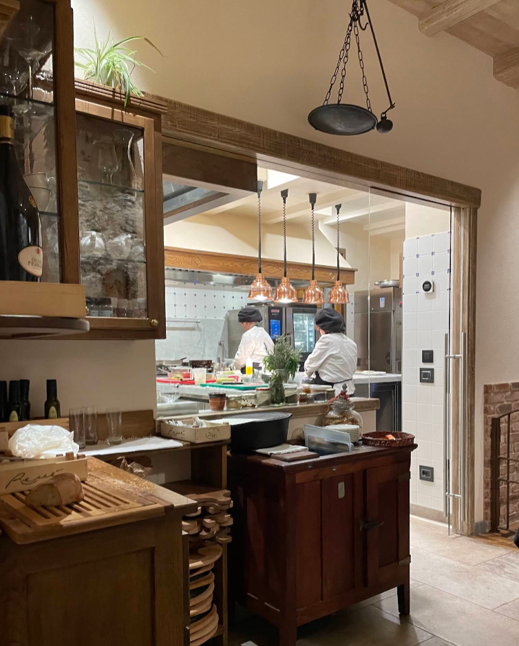An evening at OrtOsteria Renè, 25 minutes from Villa Belvedere del Condor